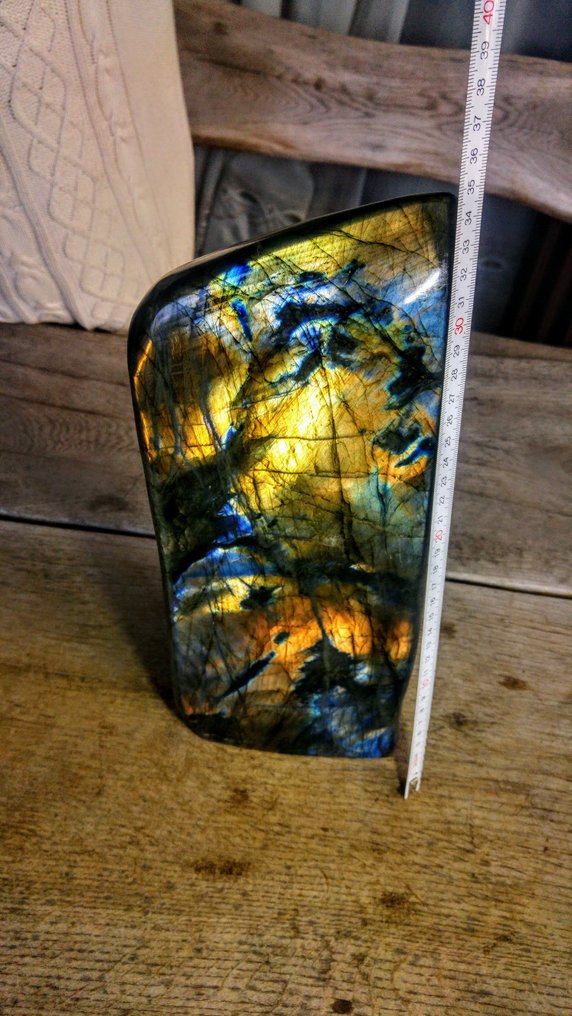 9,9 kg - Oro - Labradorite di colore turchese - Forma libera - Altezza: 35 cm - Larghezza: 15 cm- 9900 g #1.0