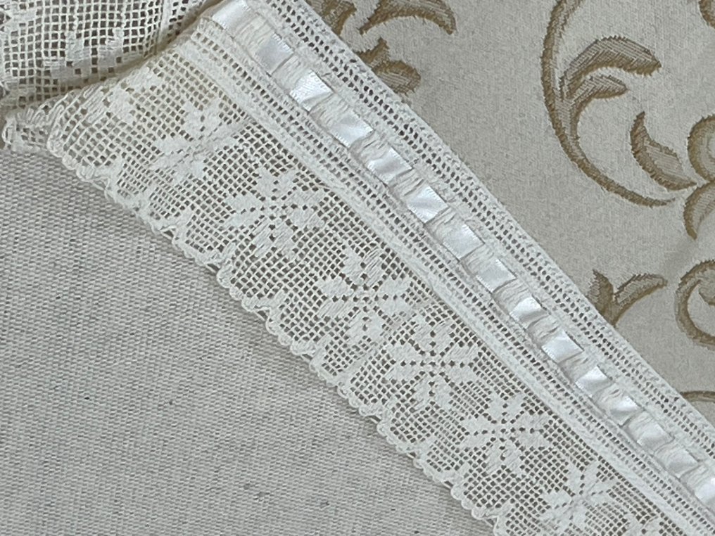 Nazareno Gabrielli - Τραπεζομάντηλο (14)  - 265 cm - 168 cm - Τραπεζομάντηλο και διακοσμητικό κέντρο τραπεζιού. #3.2