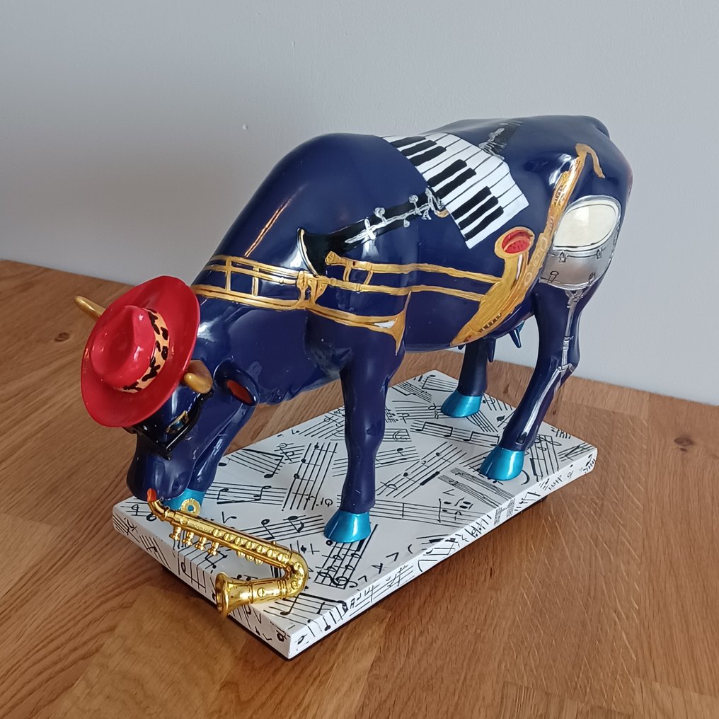 CowParade - Figurine - In the Mood -Susan McKinnon- Large - Resin #3.2