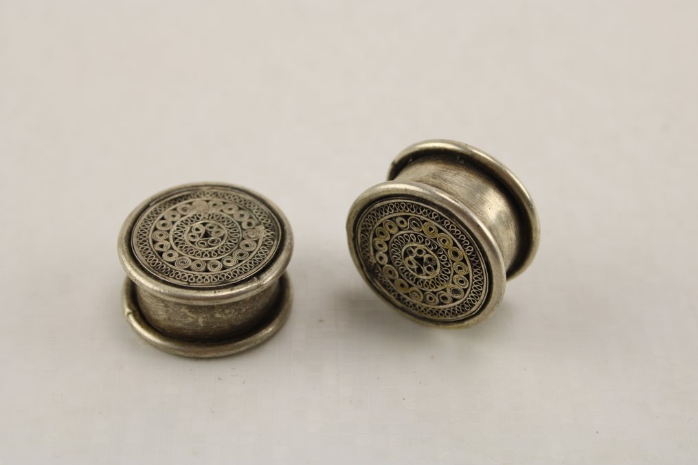 耳环一对 - Miao - 中國  (沒有保留價) #1.0