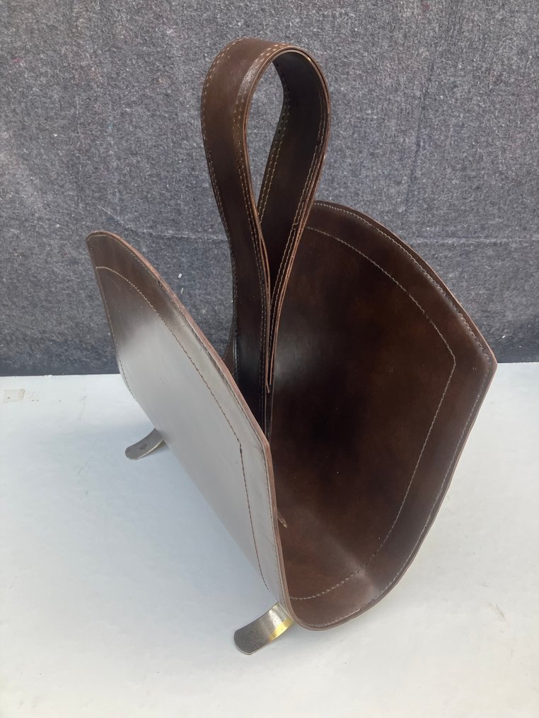 Portariviste - Pelle #3.2