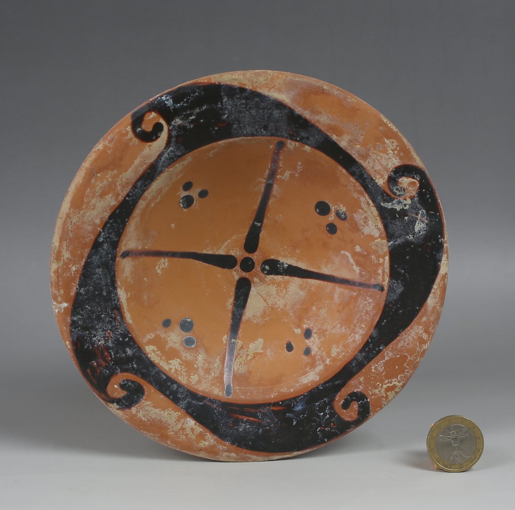Etruscan 陶器 盘子,类型 Genucilia #1.0