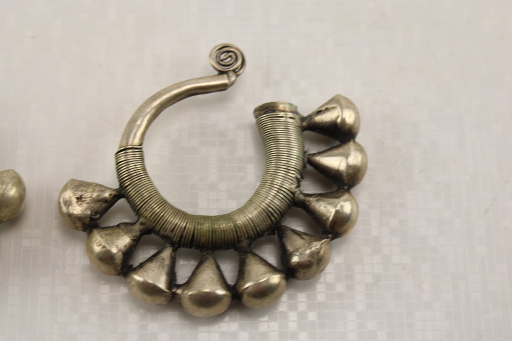 耳环一对 - Miao - 中國  (沒有保留價) #2.1