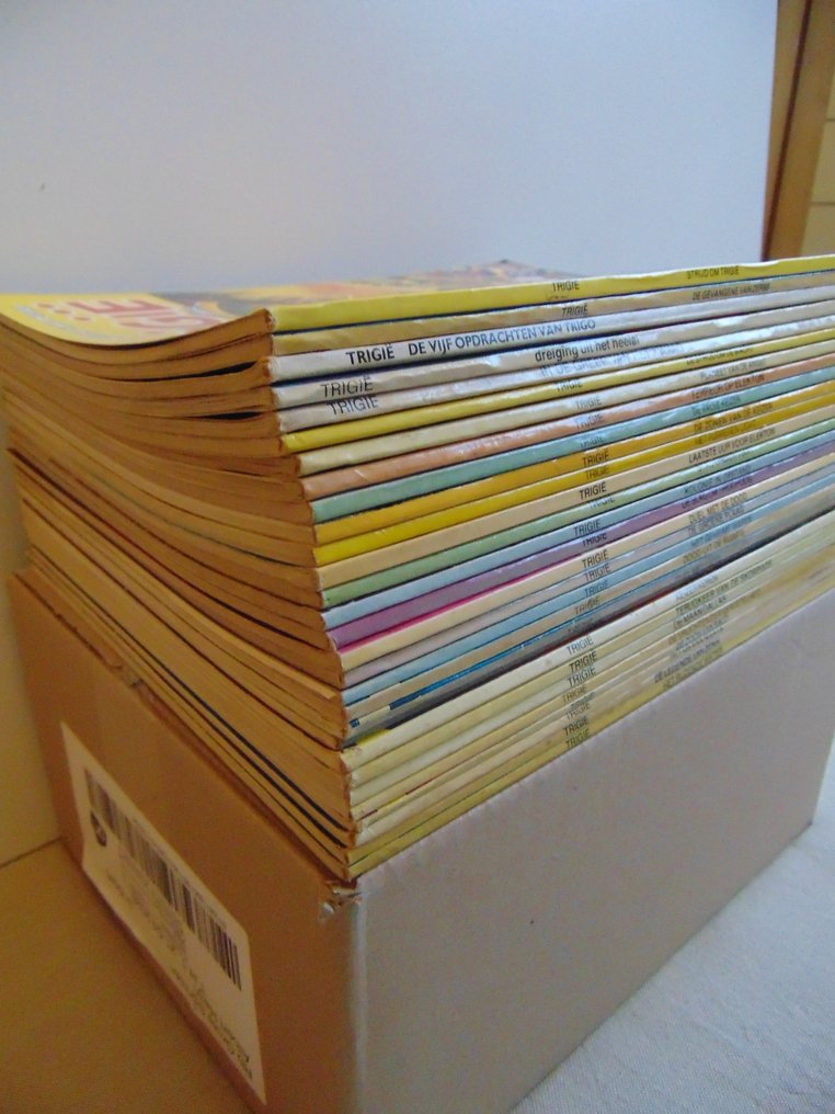 Trigië - 29 Album - Első kiadás/reprint - 1976/1985 #1.0