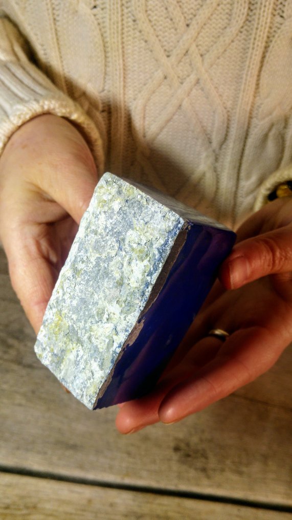 Lapis Lazuli Freeform - Height: 9 cm - Width: 6 cm- 618 g #3.2