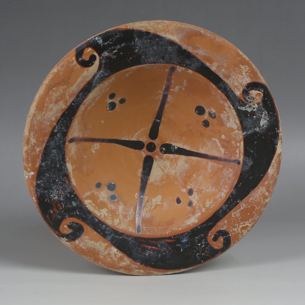 Etruscan 陶器 盘子,类型 Genucilia #1.0