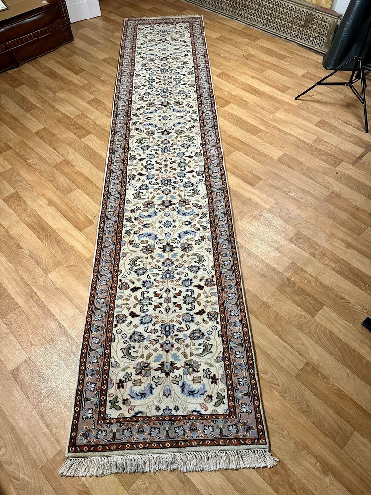 Vacker, fin Isfahan Läufer - Löpare - 397 cm - 83 cm #1.0