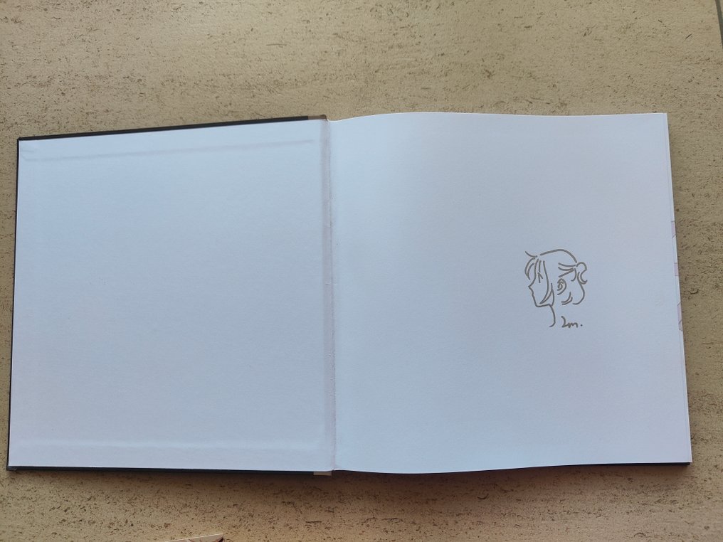 Luoman - 1 Signed with sketch and three prints. - Artbook - The art of Luoman - 2021 #2.1