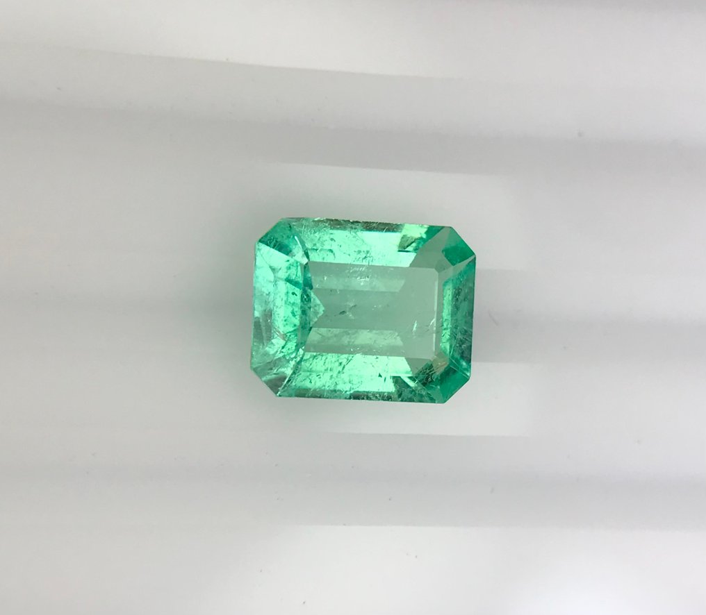 1 pcs  绿色 祖母绿  - 1.38 ct - 国际宝石研究院（IGI） - 哥伦比亚翡翠 #2.1