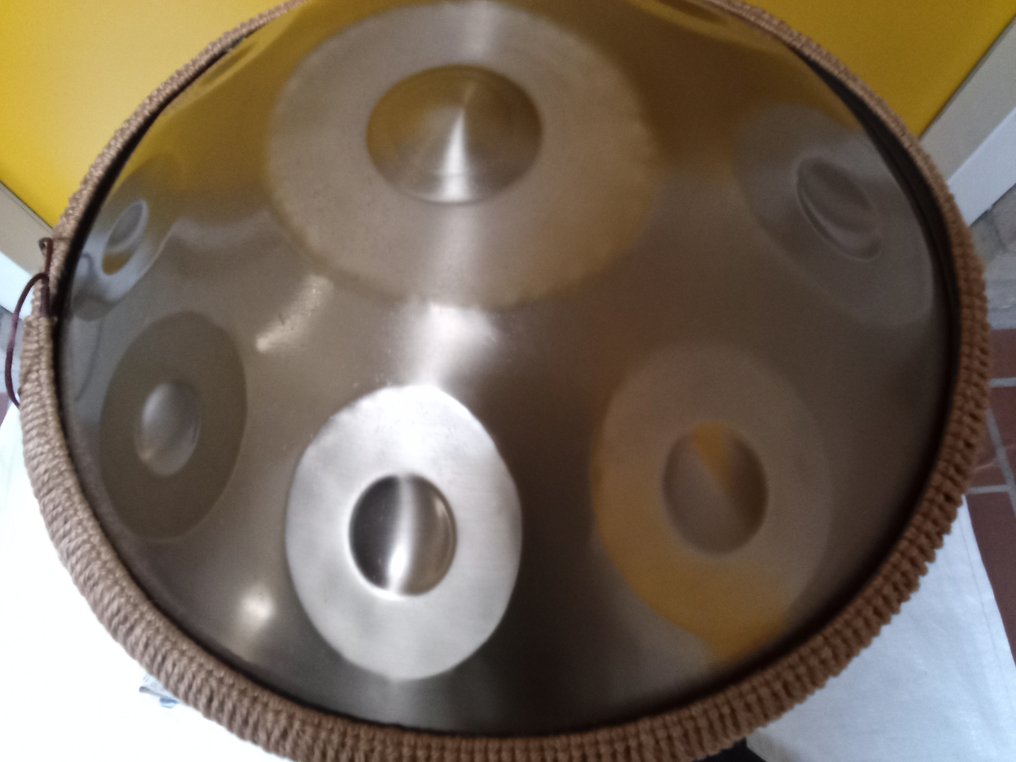 Handpan - 10tonig Kurdish gestemd in D - Nombre d'articles : 1 - Chine - 2025 #3.2