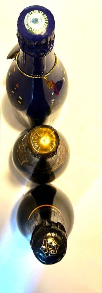 1989 Veuve Clicquot, Krug, Taittinger, Collection - Champagne Brut, Rosé - 3 Bottles (0.75L) #2.1