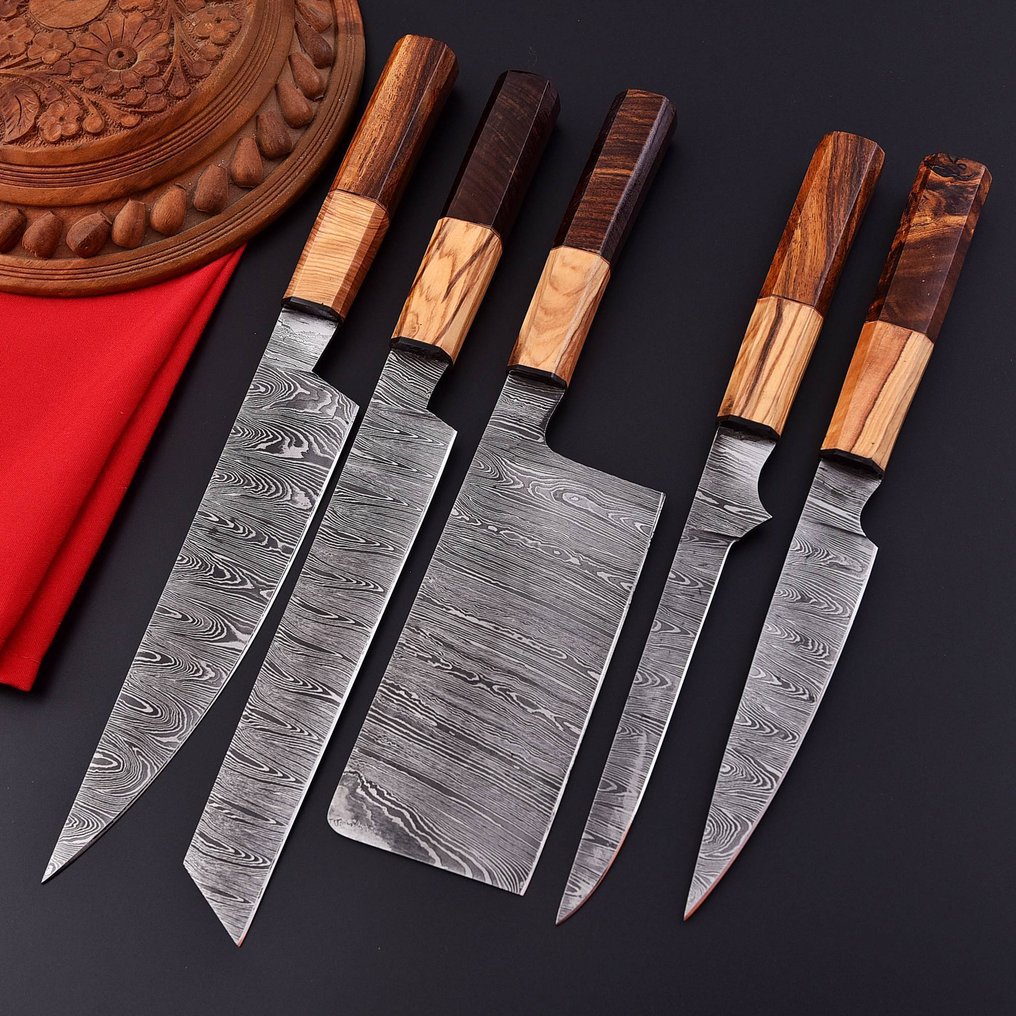 厨刀 - Chef's knife - 折叠钢、橄榄木和木材 - 北美 #1.0