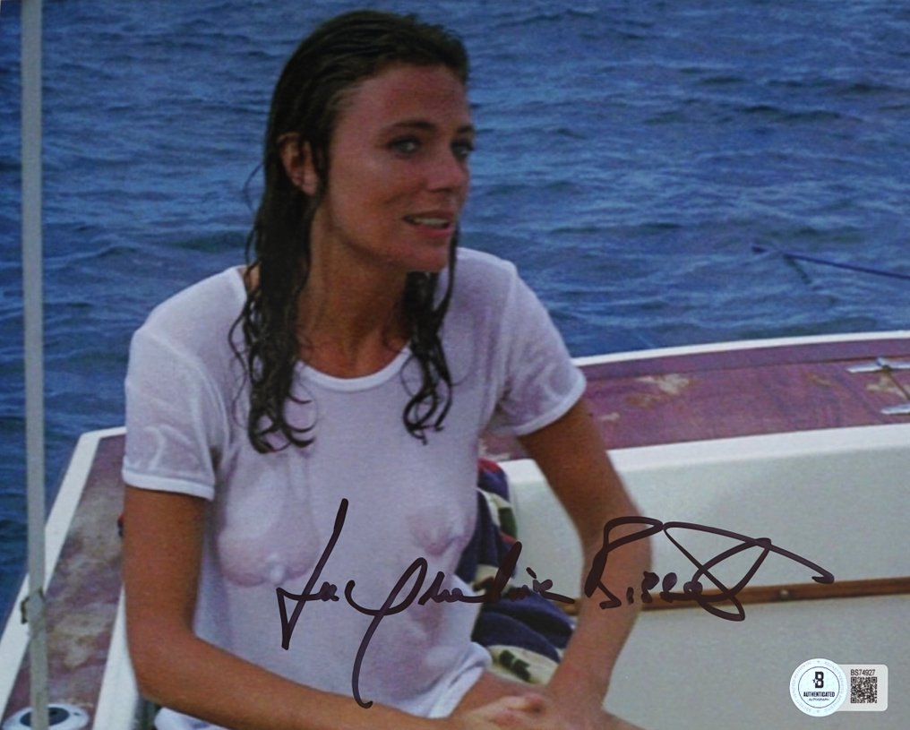The Deep (1977) - Jacqueline Bisset - Autograph, Photo with Beckett COA #3.2