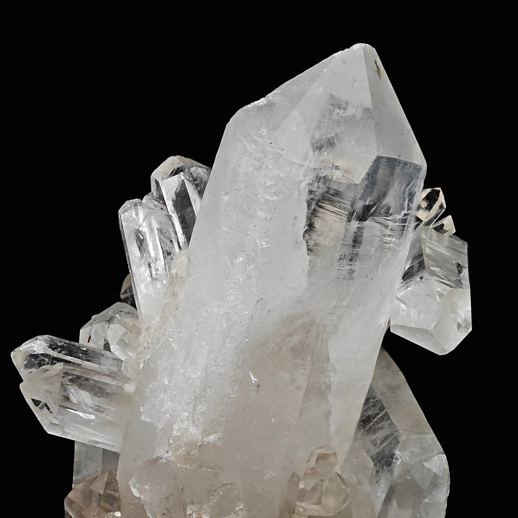 Ice quartz, an interlacing of crystals Crystals on matrix - Height: 70 mm - Width: 68 mm- 120 g #1.0