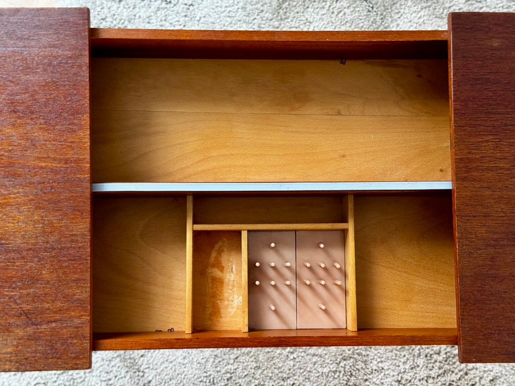 Syskrin - Teak - Sybord #3.2