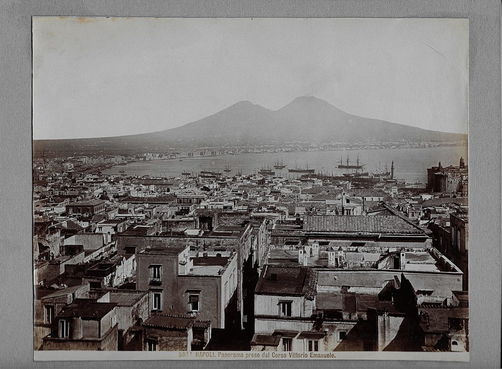 Edizioni Brogi - Napoli : Panorama preso dal Corso Vittorio Emanuele #1.0