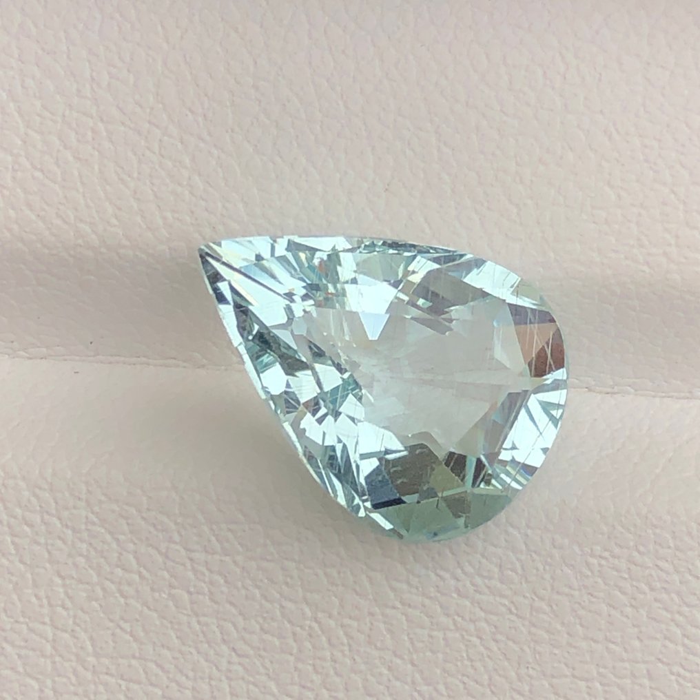 χωρίς τιμή ασφαλείας - 1 pcs  Μπλε, Πράσινο Ακουαμαρίνης  - 5.91 ct - International Gemological Institute (IGI) #1.0