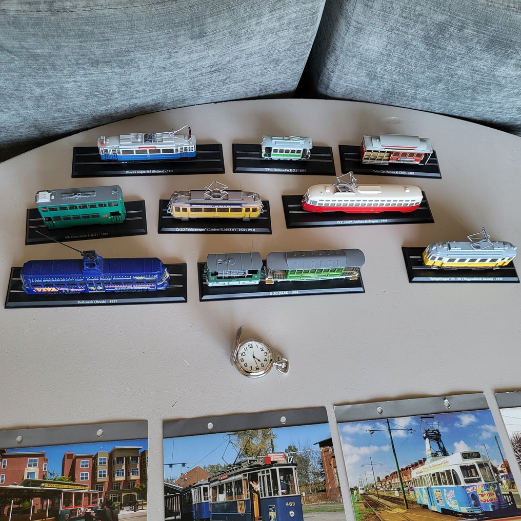 Atlas 1:87 - Modeltram (24) - 9x Statische trams met toebehoren #3.2