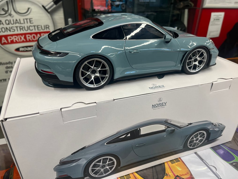 Norev 1:12 - Modellauto - Porsche 911 S/T 2023 BLEU 1/12 - Limitierte Edition 500 Stück #3.2