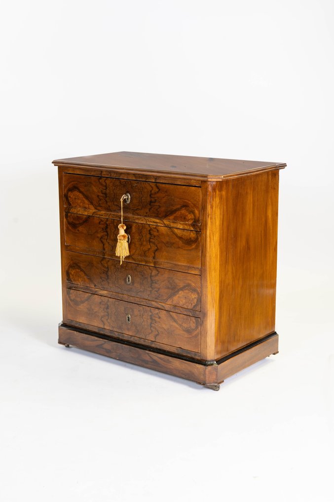 Cassettone - Noce - Con rotelle #1.0