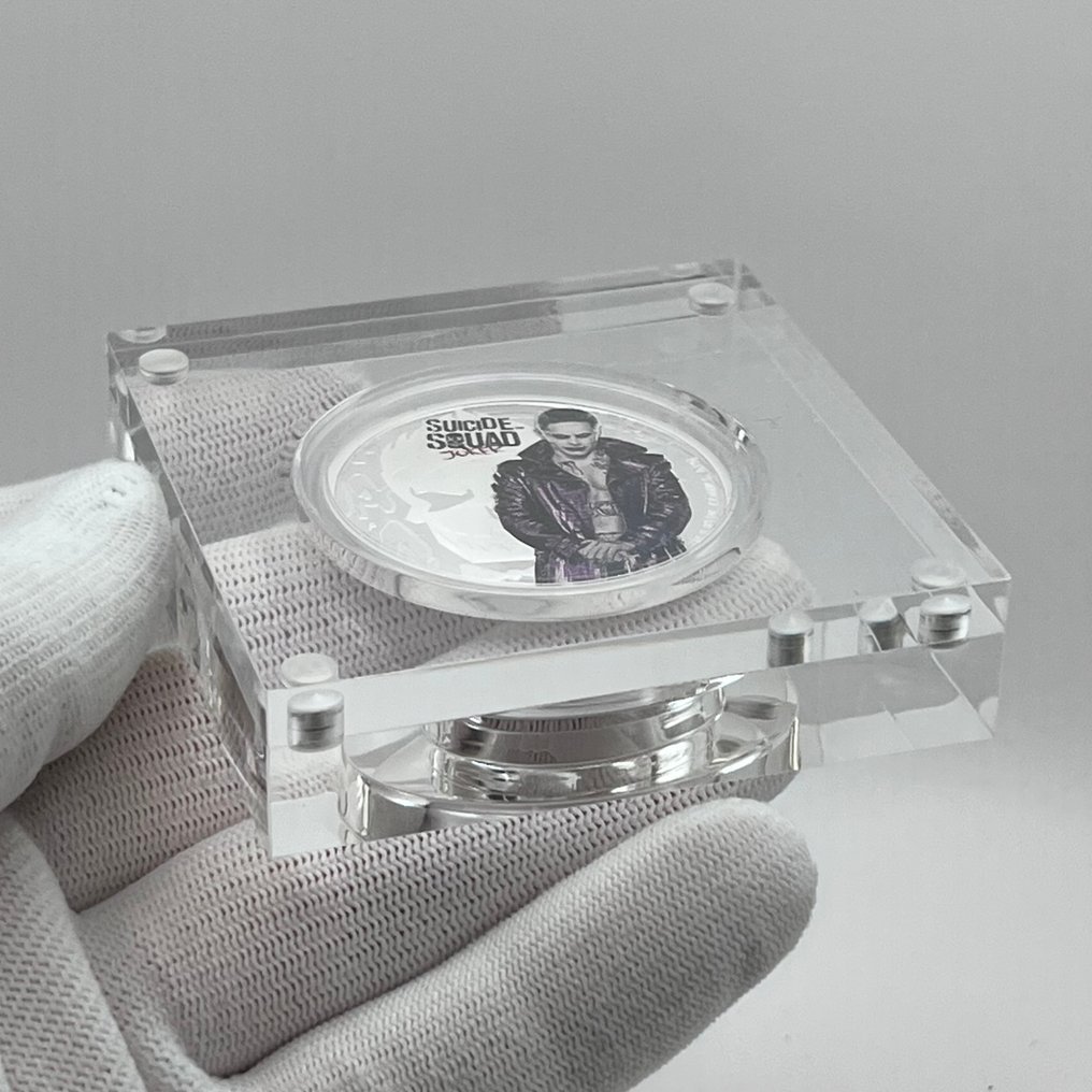 Tuvalu. 1 Dollar 2019 – Suicide Squad – Joker – 1 oz Silver coin – .999 – Proof / Colorized #3.2