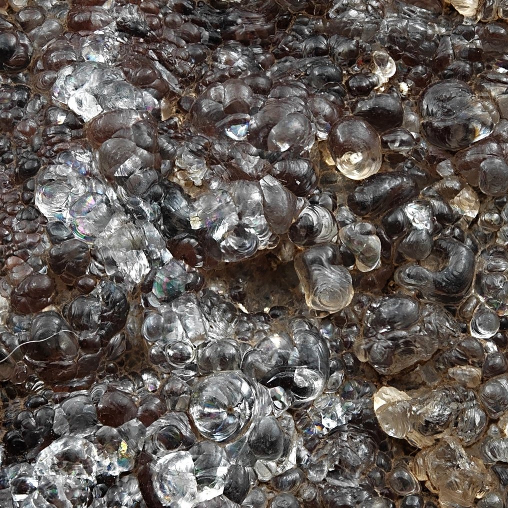 Large Sardinian opal with fluorescent green fluorescence Crystals on matrix - Height: 104 mm - Width: 74 mm- 334 g - (1) #3.2