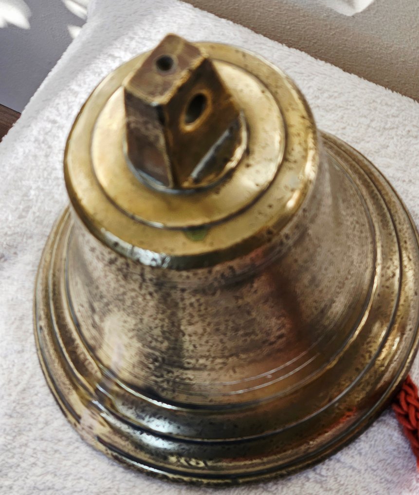 Schiffsglocke - Bronze - schwer 5 kg, Durchmesser 23 cm. #1.0
