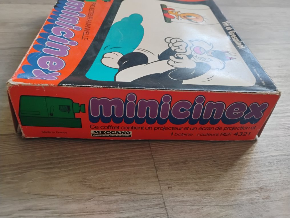 Minicinex - 探照燈 - 塑料 - 手动投影仪 #4.3