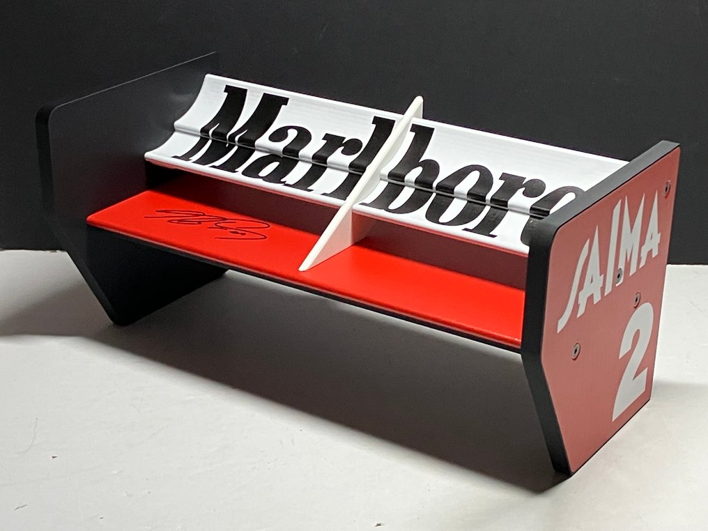 McLaren - Alain Prost - 1989 - ali posteriore in scala 1/3 #1.0