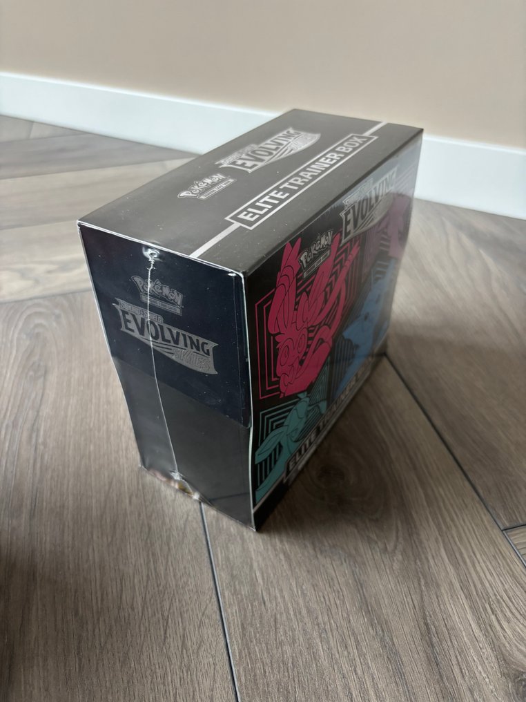 Pokémon - 1 精英训练师盒 - Evolving Skies - Sword & Shield #1.0
