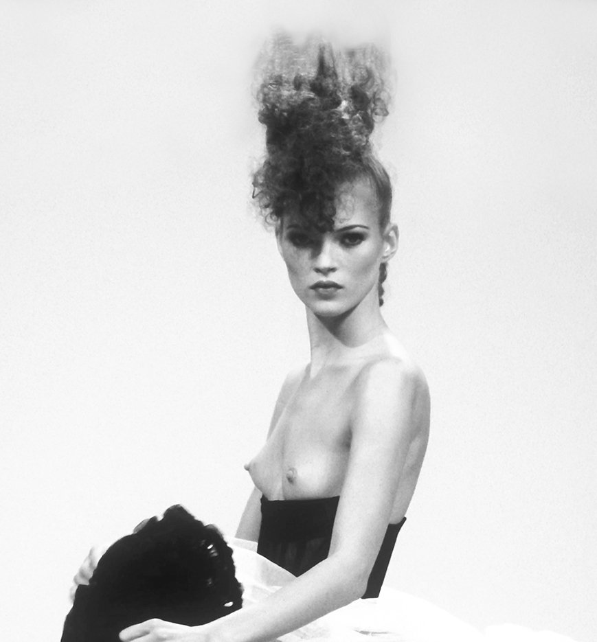 Guy Marineau (1947–) - Kate Moss #4.3