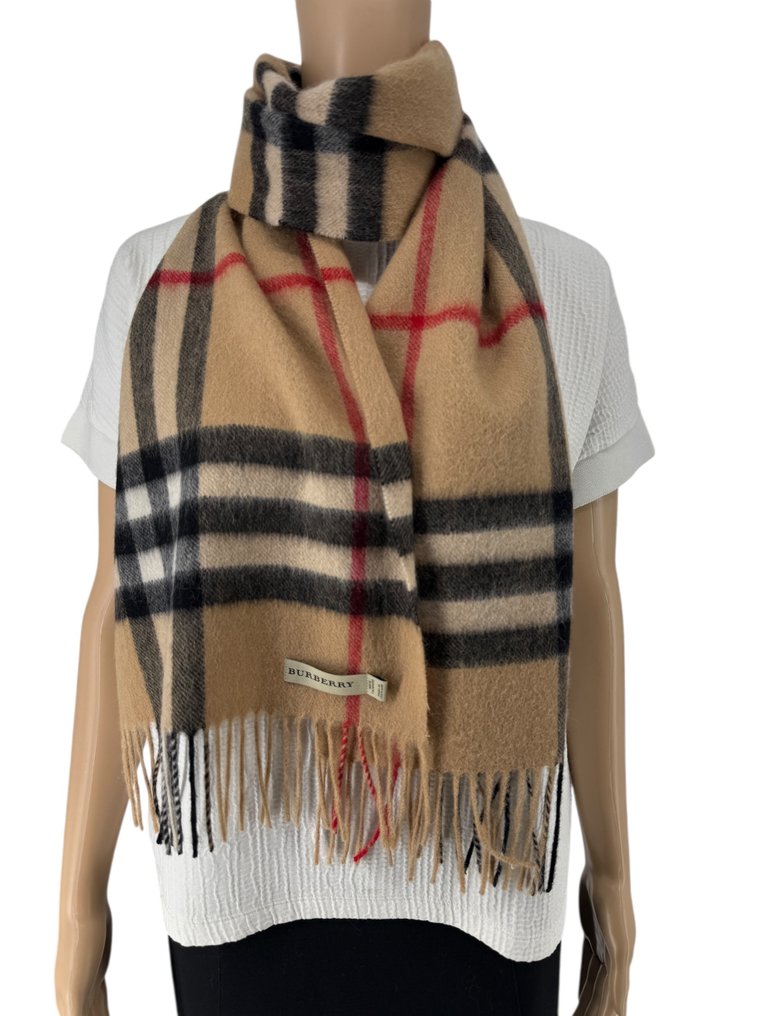 Burberry - Écharpe #1.0