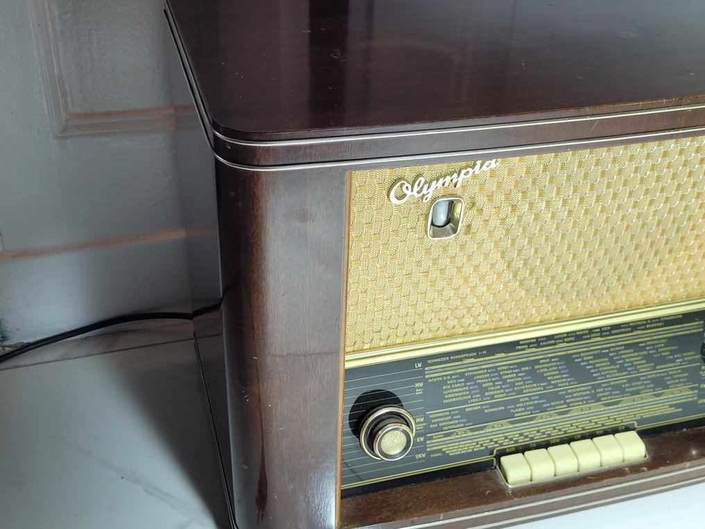 olympia Sachsenwerk Niedersedlitz – Olympia 573 W – Röhrenradio im Holzgehäuse - 573WER9370 Radio #1.0