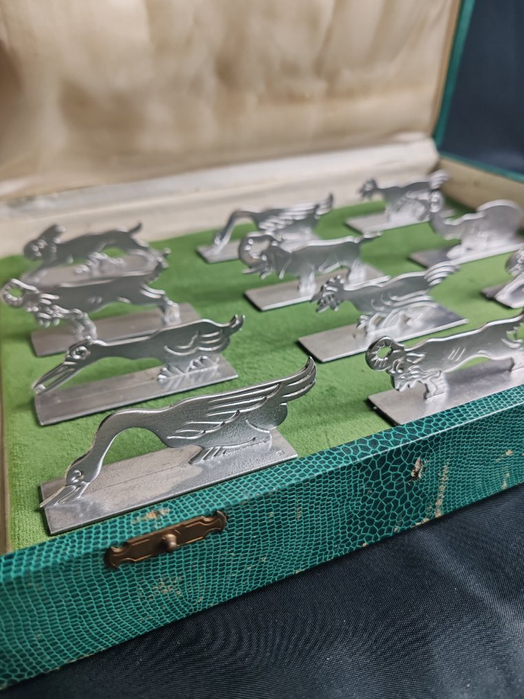 刀叉架 (12) - 银色金属 #3.2