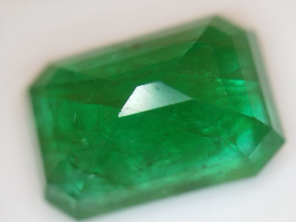 1 pcs  綠色 祖母綠  - 4.08 ct - Lotus Gemology - 非常罕见，未处理的赞比亚 #1.0