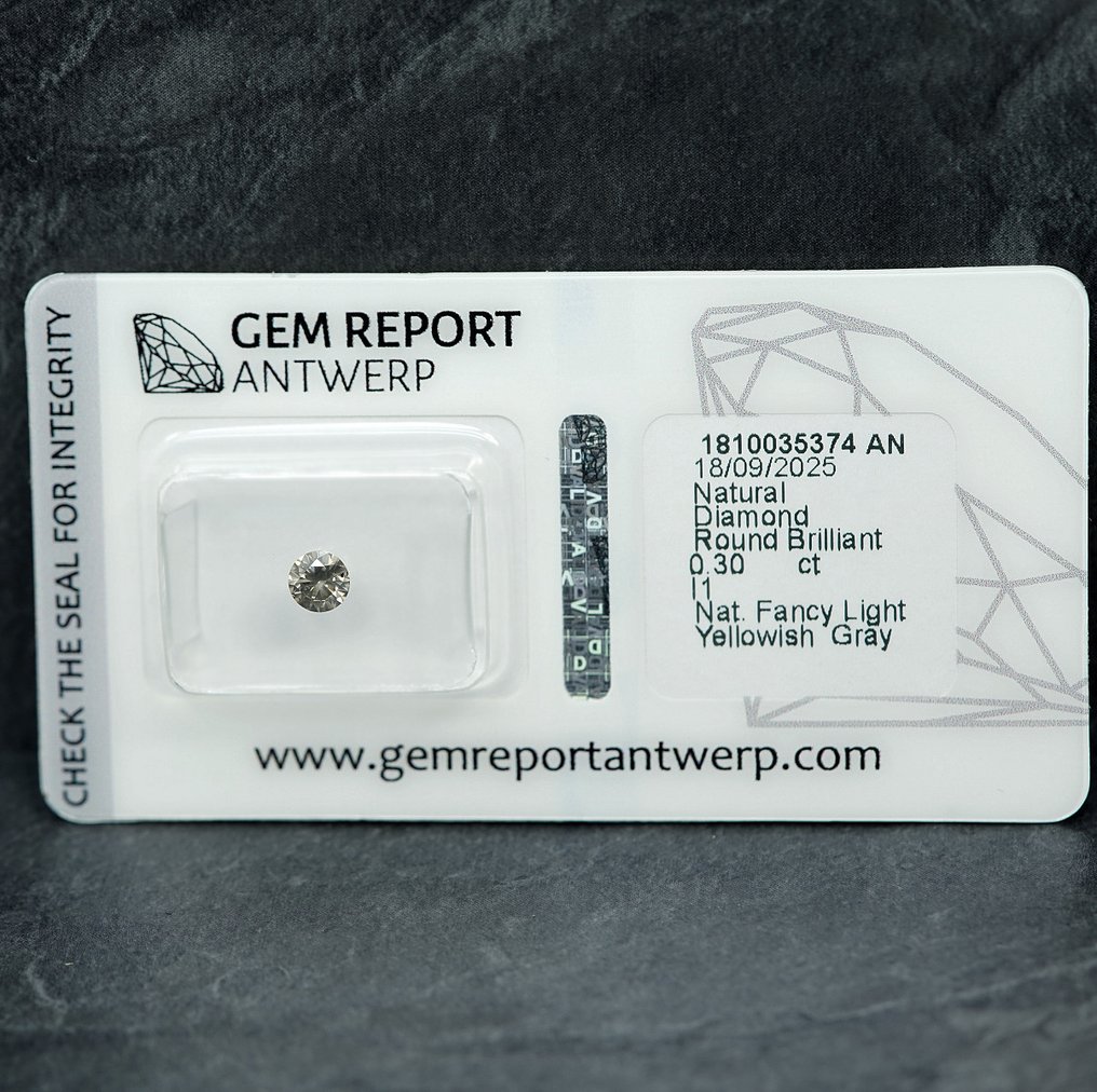 χωρίς τιμή ασφαλείας - 1 pcs Διαμάντι (Φυσικού χρώματος) - 0.30 ct - Στρογγυλό - Fancy light Κιτρινωπό Γκρίζο - I1 - Gem Report Antwerp (GRA) #1.0