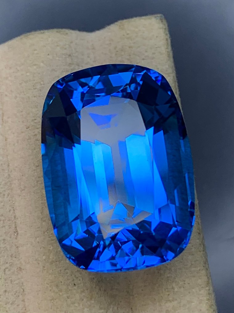 χωρίς τιμή ασφαλείας Μπλε Τοπάζιο - 48.15 ct - Διεθνής Ένωση Έγχρωμων Πολύτιμων Λίθων (ICA GemLab) #3.2