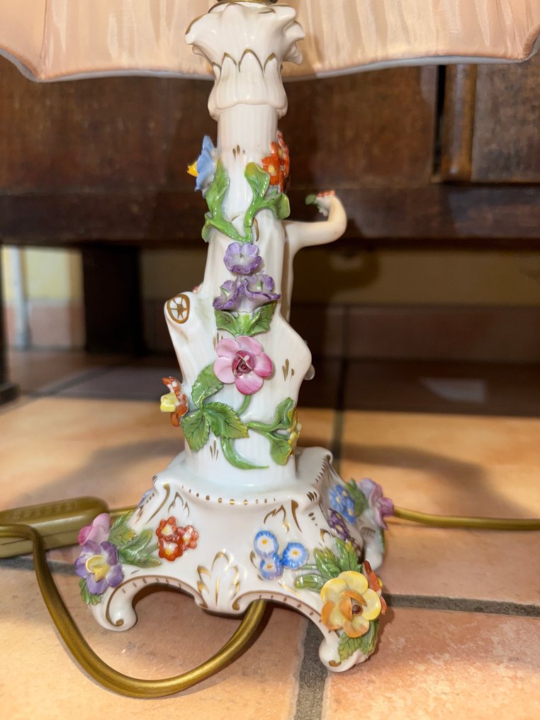 Dresden - Bedside table lamp (2) - Softpaste porcelain - Porcelain bedside table #4.3