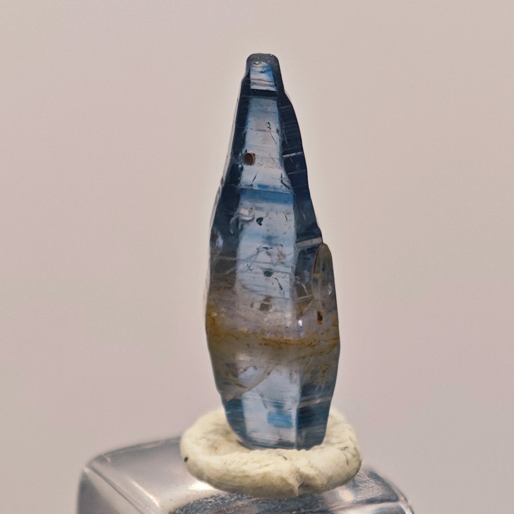 2,39 ct ¡TOP zafiro cristal azul programado!- 0.48 g #1.0