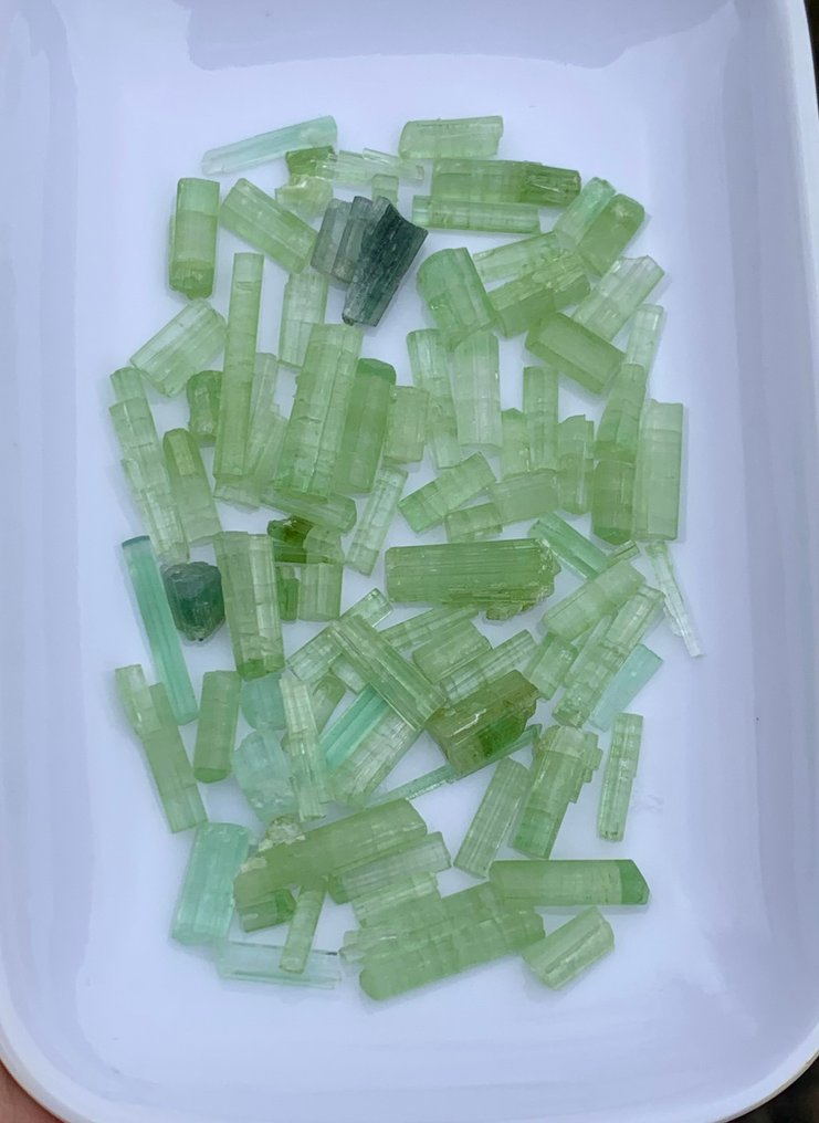 Σετ κρυστάλλων τουρμαλίνης χωρίς ελάχιστη τιμή, 100% φυσικό πράσινο χρώμα για κοσμήματα, 150 καράτια Κρύσταλλοι- 30 g - (1) #2.1