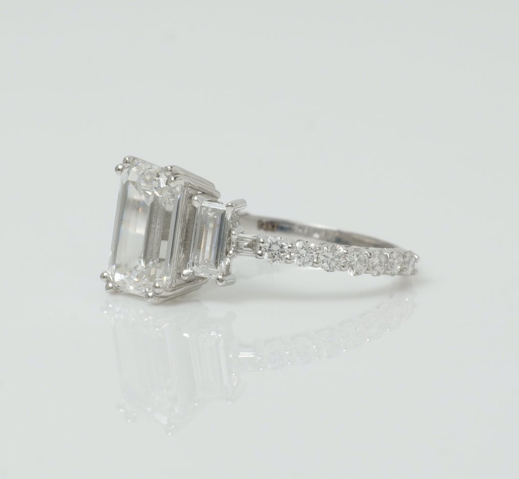 χωρίς τιμή ασφαλείας - Δαχτυλίδι αρραβώνων - 14 καράτια Λευκός χρυσός -  2.60ct. tw. Διαμάντι (Εργαστηριακής καλλιέργειας) - Διαμάντι - Δαχτυλίδι γάμου με σμαράγδι #2.1