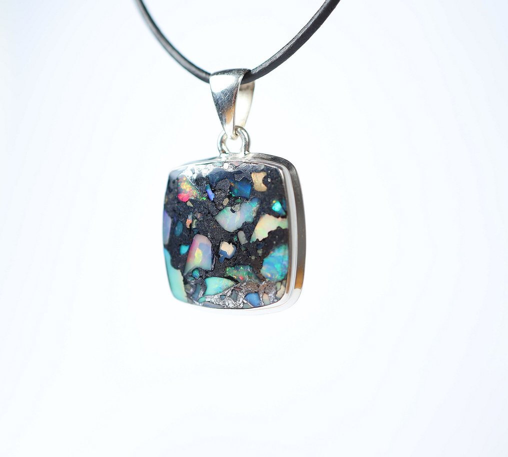 Opale éthiopienne en pyrite Pendentif / Cabochon / neuf- 6.22 g - (1) #2.1