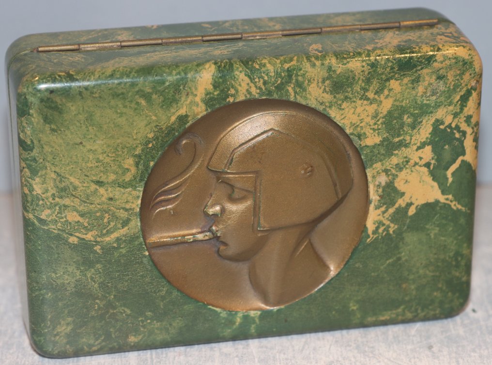 Ebena - Box - Bakelite, Ebena #1.0