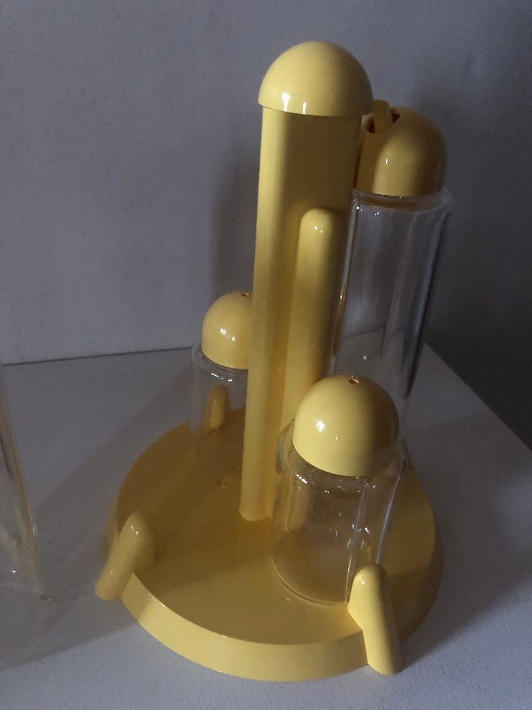 GUZZINI - Ambrogio Rossini - Dinner service - ABS - oil dispenser - interlocking salt shaker #3.2