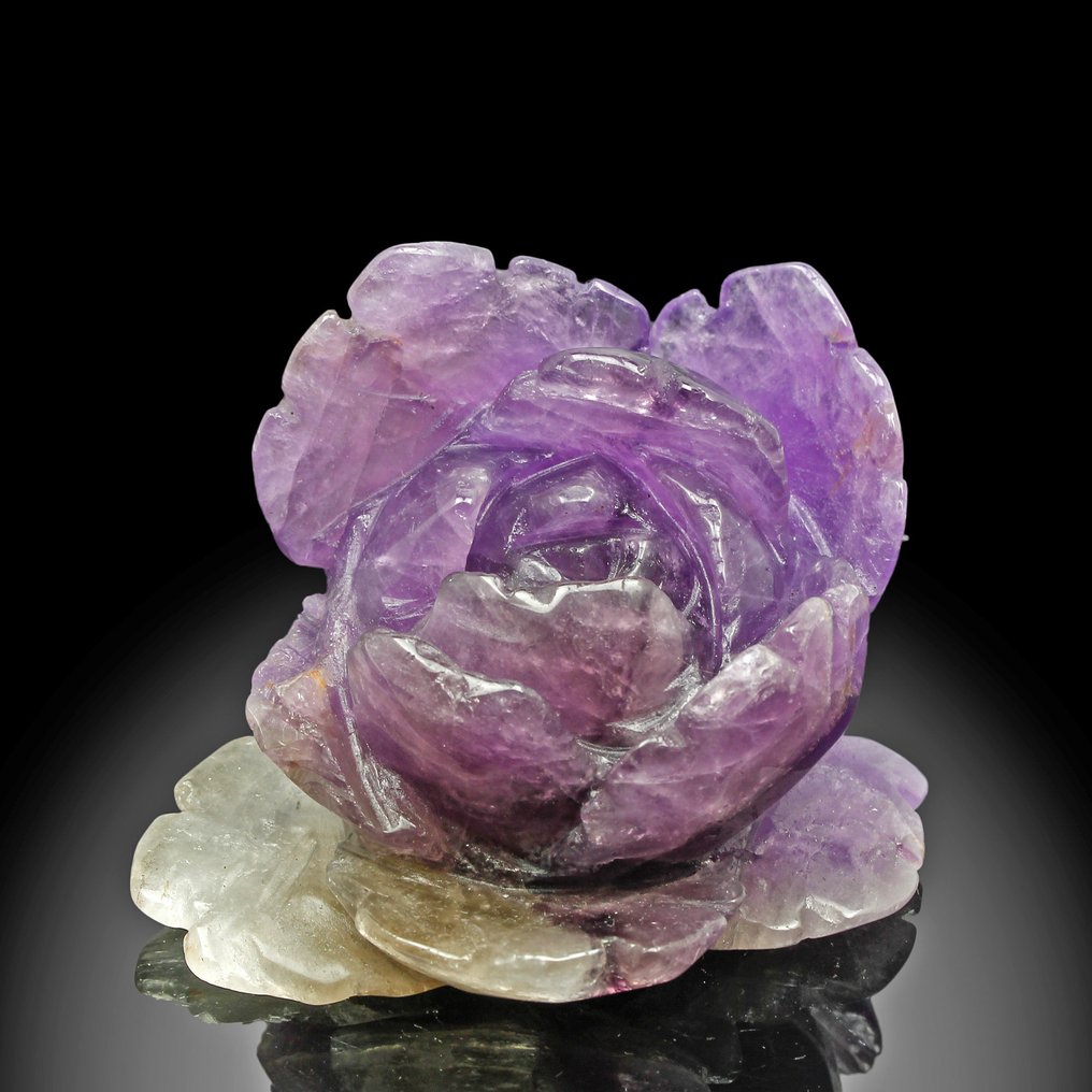 Hand-Carved Amethyst Rose Sculpture Carving - Height: 5.6 cm - Width: 6.5 cm- 200 g #1.0