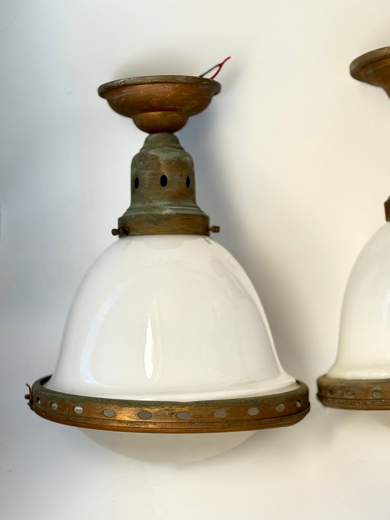 B.A.G. Turgi - Csillár (3) - Verre Opalin és Laiton - Suspensions Art Dèco #4.3