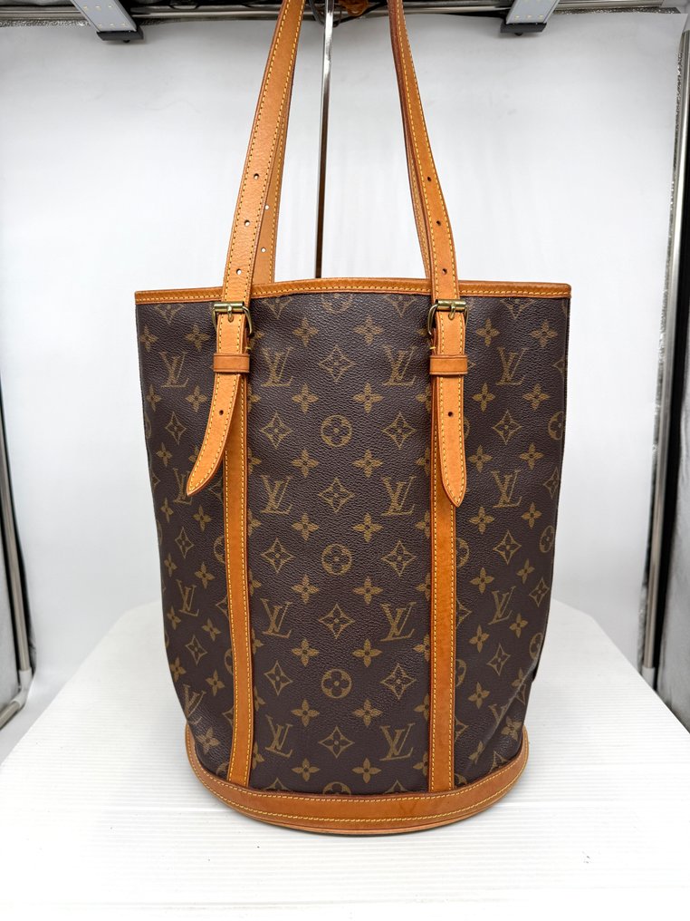 Louis Vuitton - Bucket - Handbag #1.0
