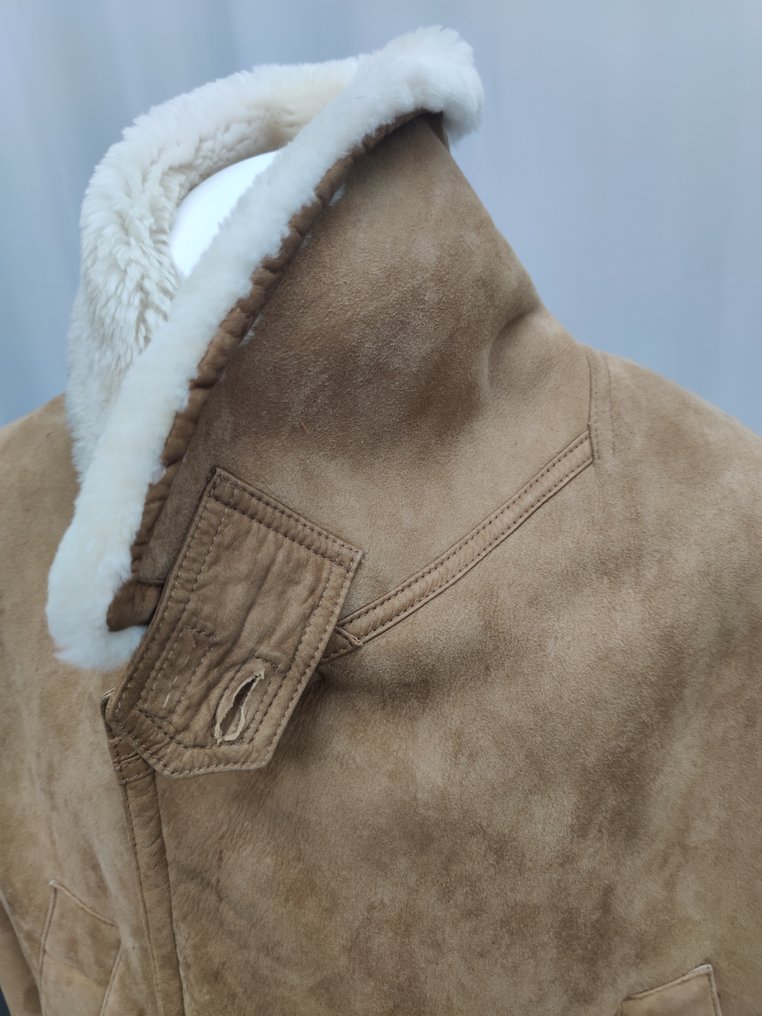 Artisan Furrier - Bunda #2.1