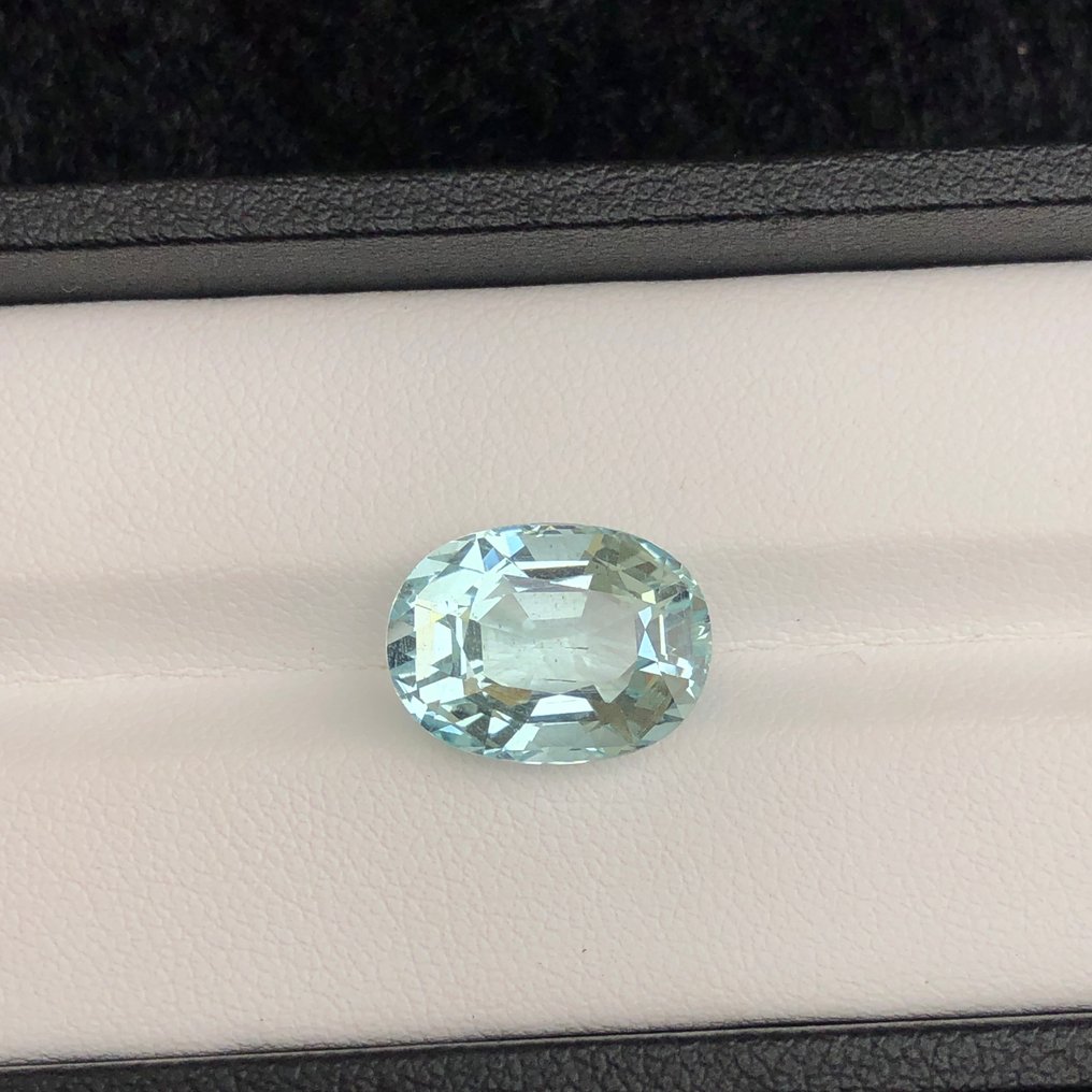 没有保留价 - 1 pcs  蓝色, 绿色 海蓝宝石  - 7.95 ct - 国际宝石研究院（IGI） #3.2