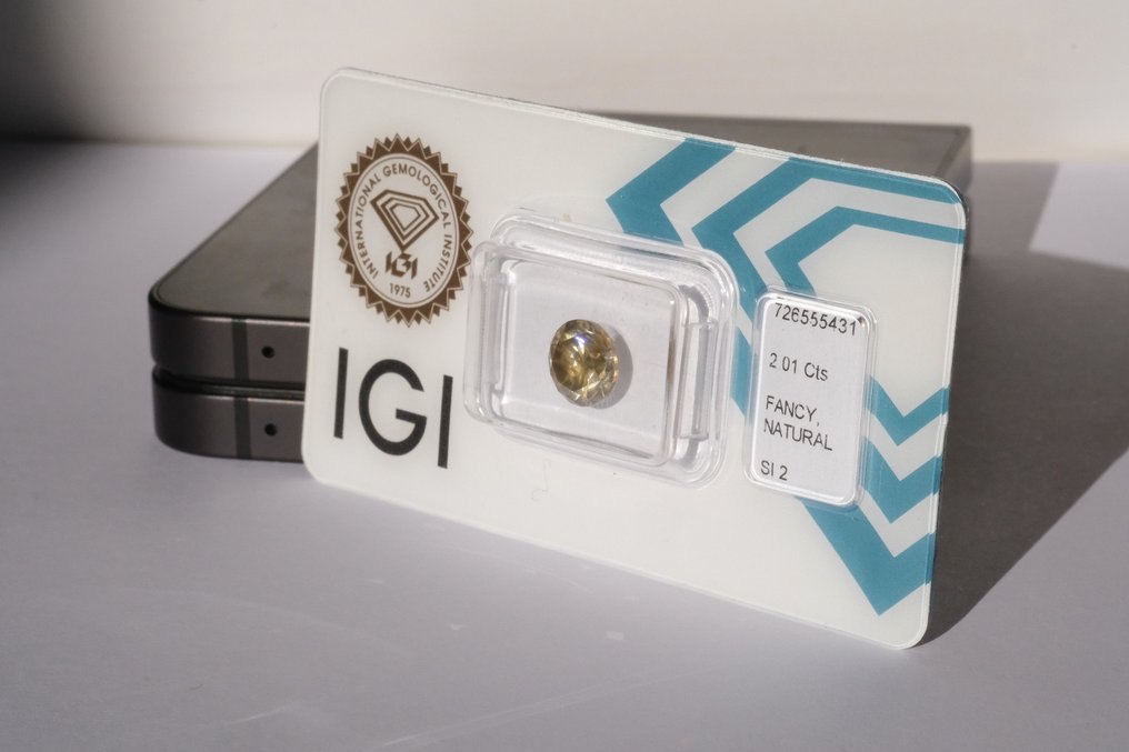 1 pcs Gyémánt (Természetes) - 2.01 ct - Kerek - SI2 - Nemzetközi Gemmológiai Intézet (IGI) #1.0